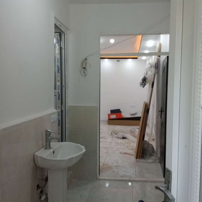 ساختمان یک سرویس
