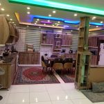 ساختمان دوسرویس راه جداارحیاط