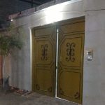 خانه ۱۰۰ متری در خیابان معلم