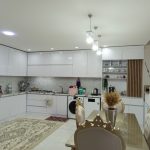 ساختمان 4طبقه در زیبا سرشت