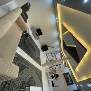 ساختمان تجاری مسکونی
